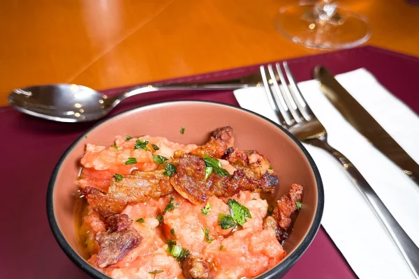 PATATAS REVOLCONAS CON TORREZNOS 2